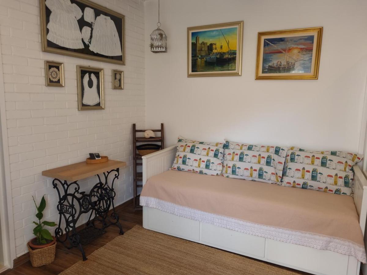 Delmar Apartment Komiza Ngoại thất bức ảnh
